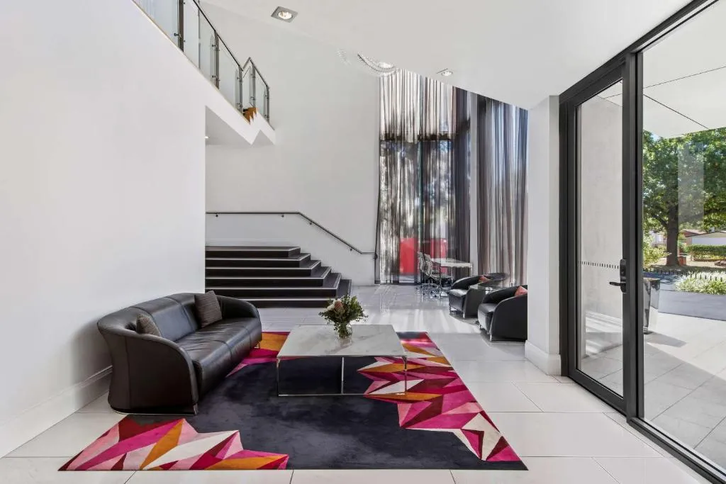 Image 2 of Adina Serviced Apartments Canberra Dickson
