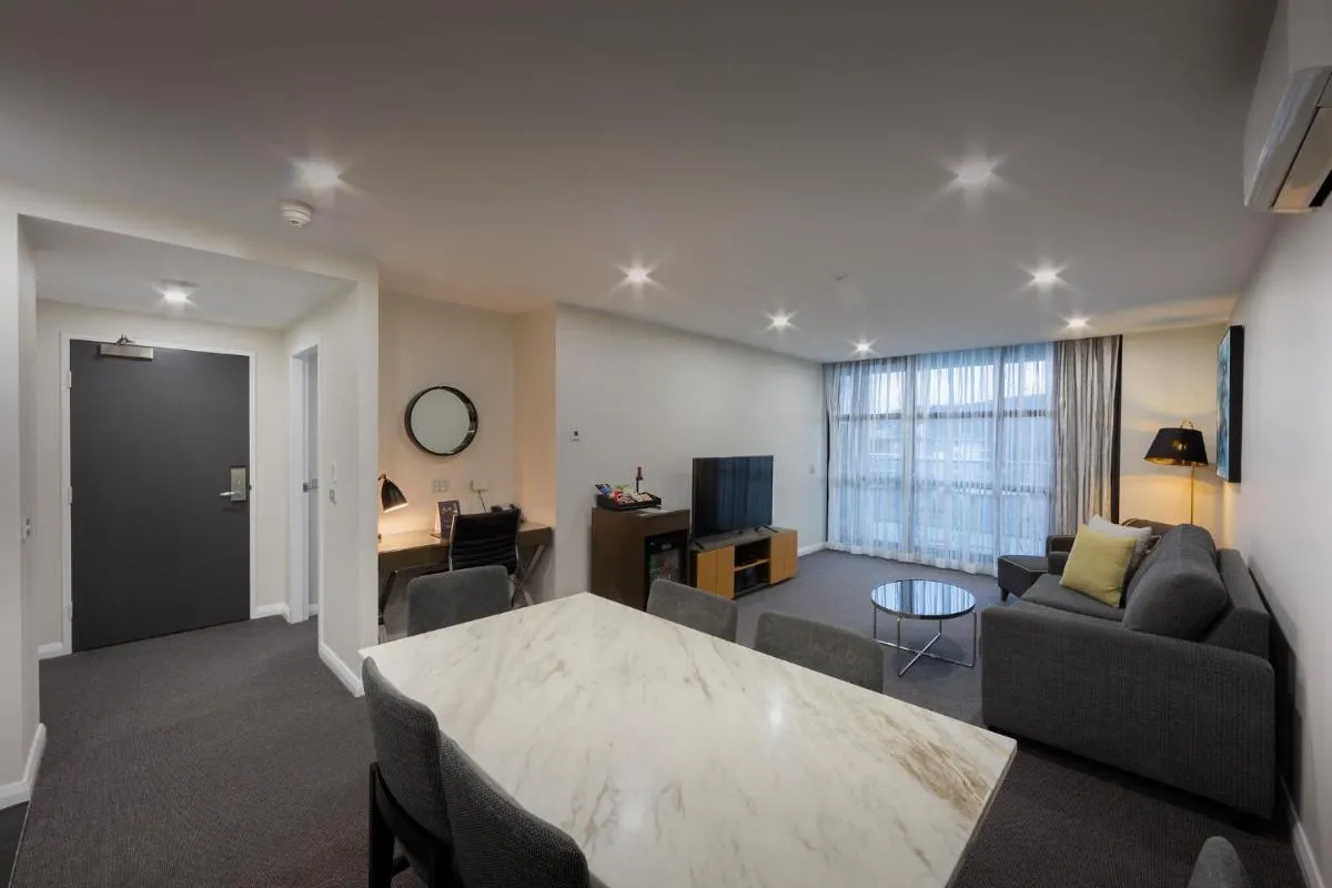 Image 4 of Avenue Hotel Canberra