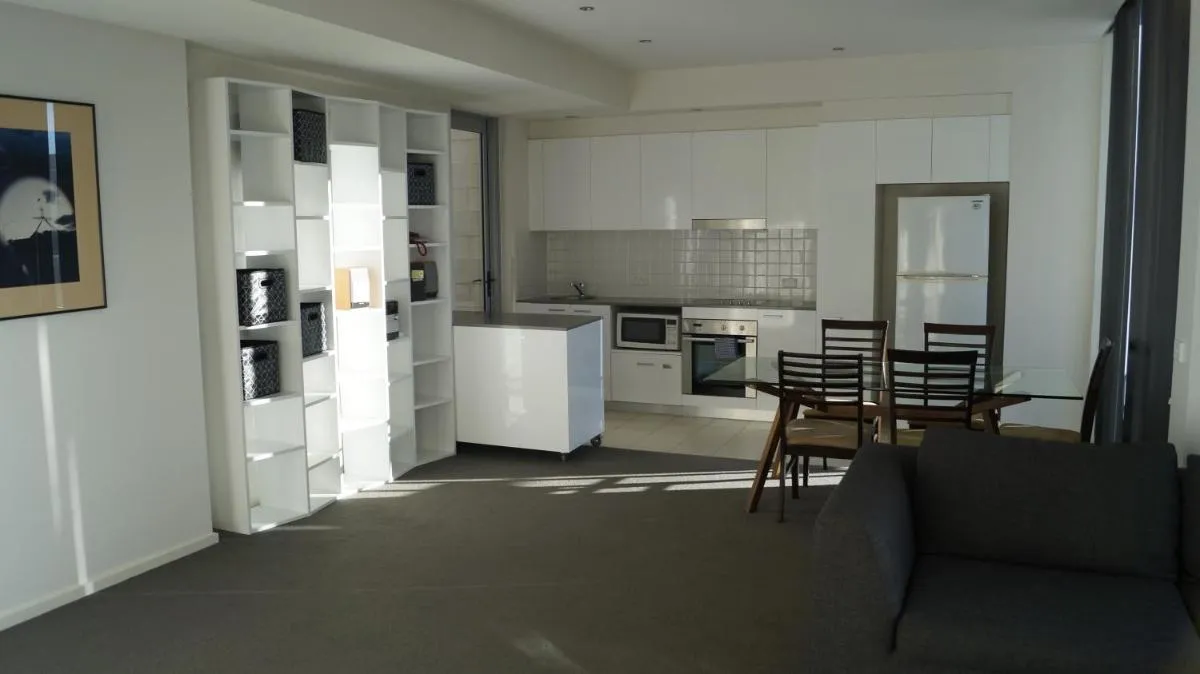 Image 4 of Canberra CBD Metropolitan