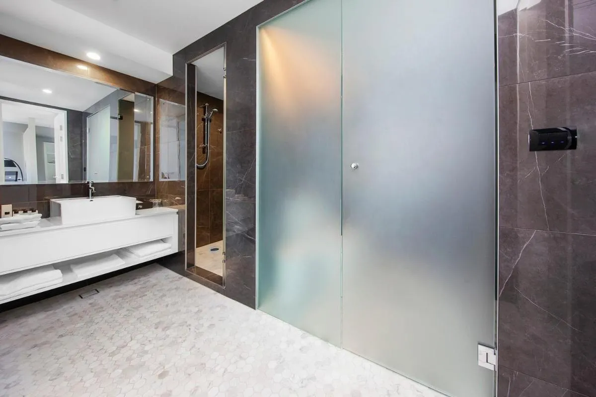 Image 1 of Canberra Rex Hotel