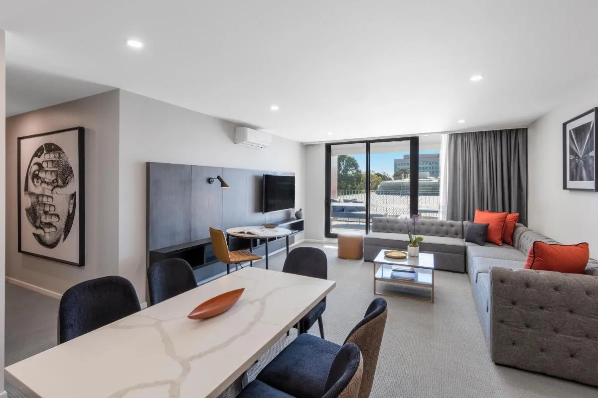 Image 4 of Deco Hotel Canberra