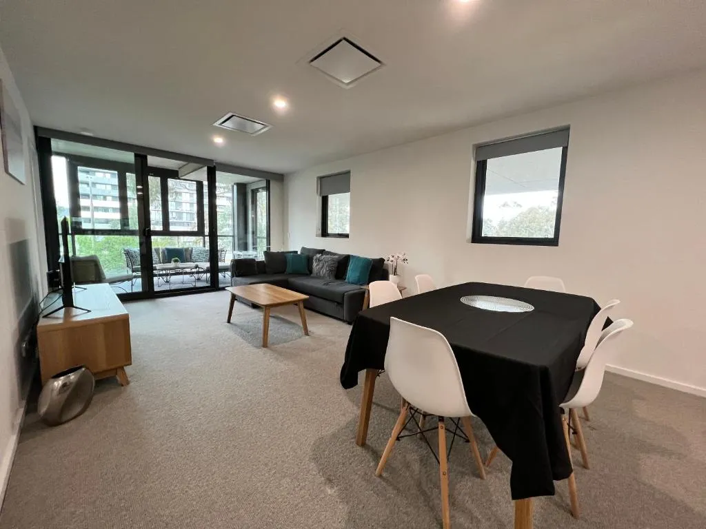 Image 4 of Embark Luxe 2BR 2Bath Apartment in Lynham 1 Secure Carpark Wifi Canberra