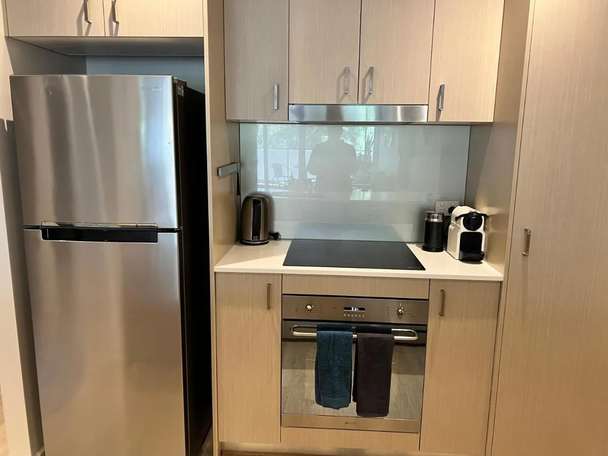 Image 5 of Envy 11 Luxe Spacious 1BR Apt Braddon WiFi Wine Secure Parking Canberra