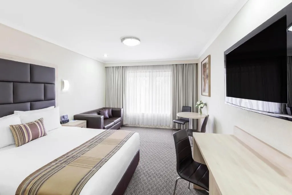 Image 5 of Garden City Hotel, Best Western Signature Collection