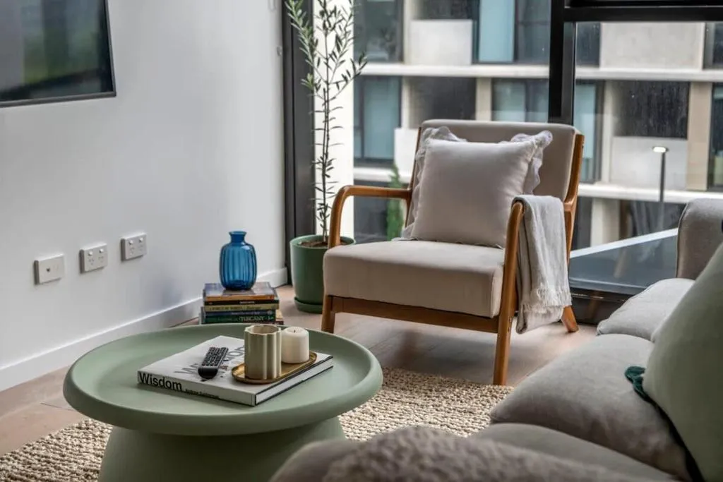 Image 3 of Gorgeous Apartment in Reid Canberra