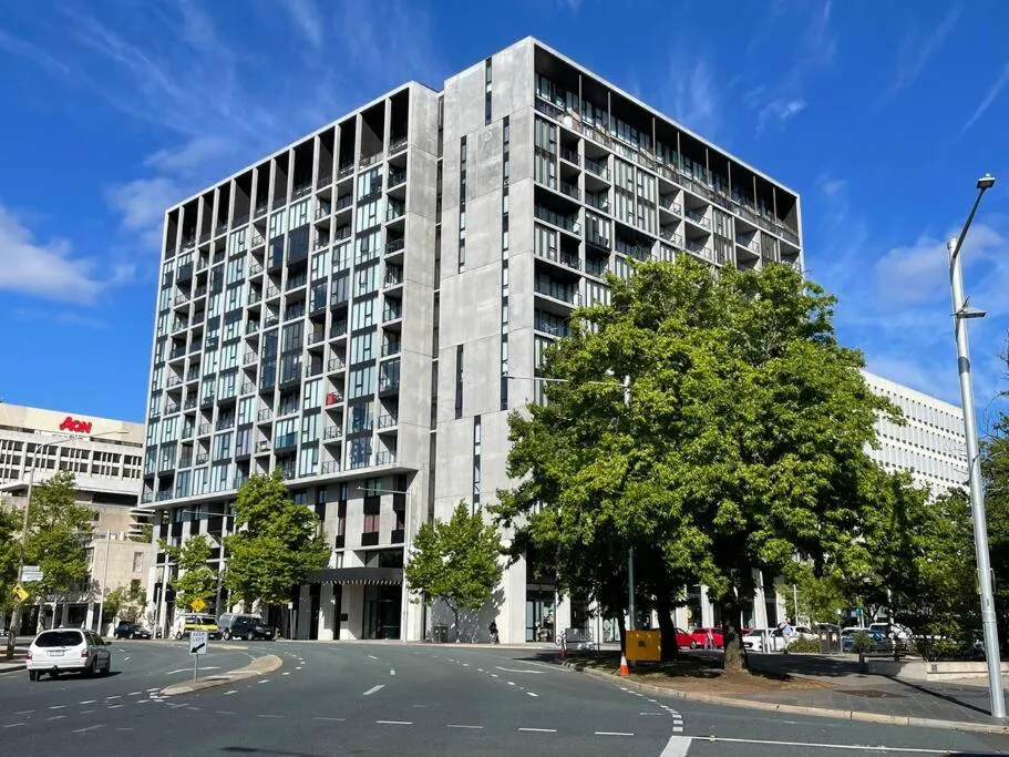 Image of Lovely CBD two bedroom apartment free parking