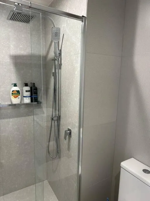 Image 6 of Lovely City 1BR Apt Free Parking & Facing Mall