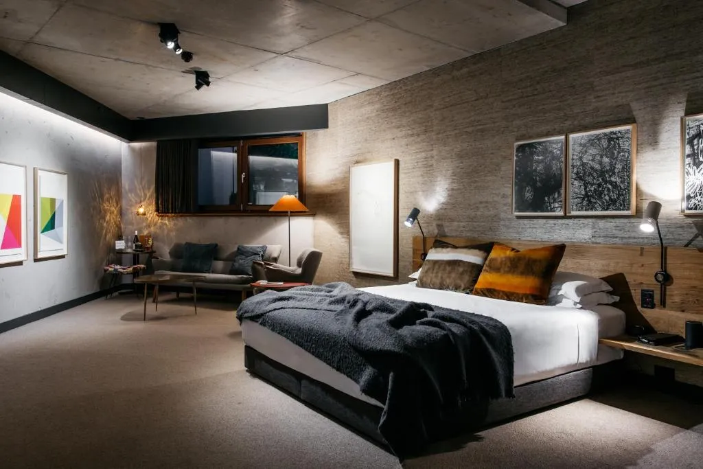 Image 1 of Ovolo Nishi