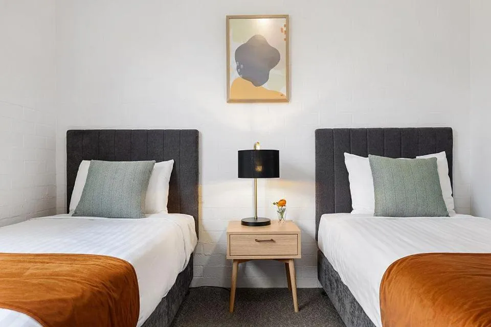 Image 3 of Oxley Court Serviced Apartments