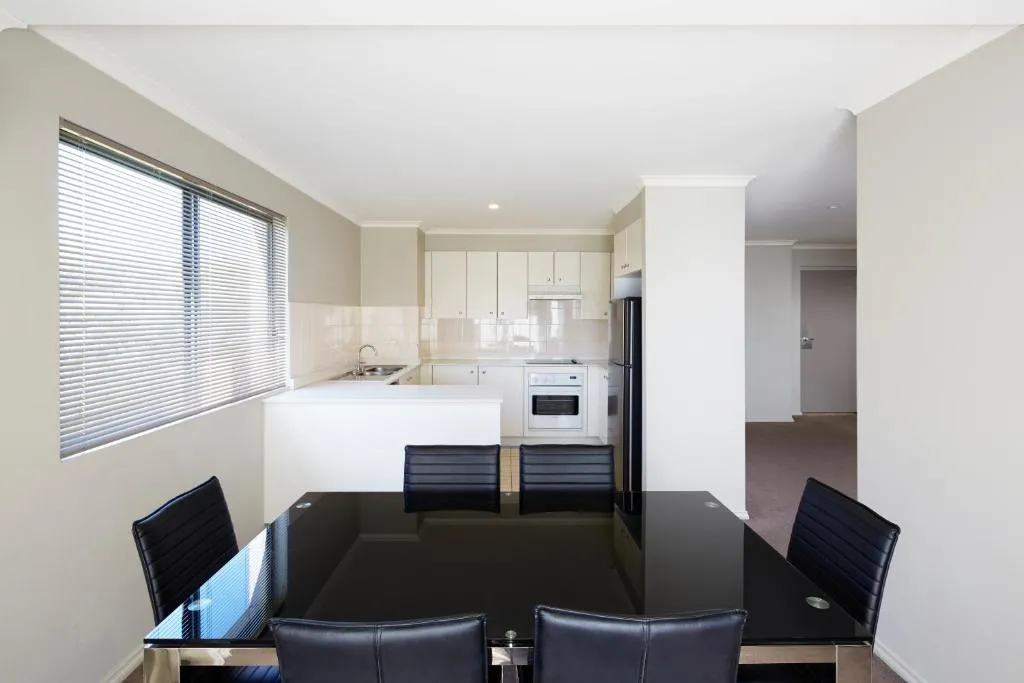 Image 1 of Pinnacle Apartments