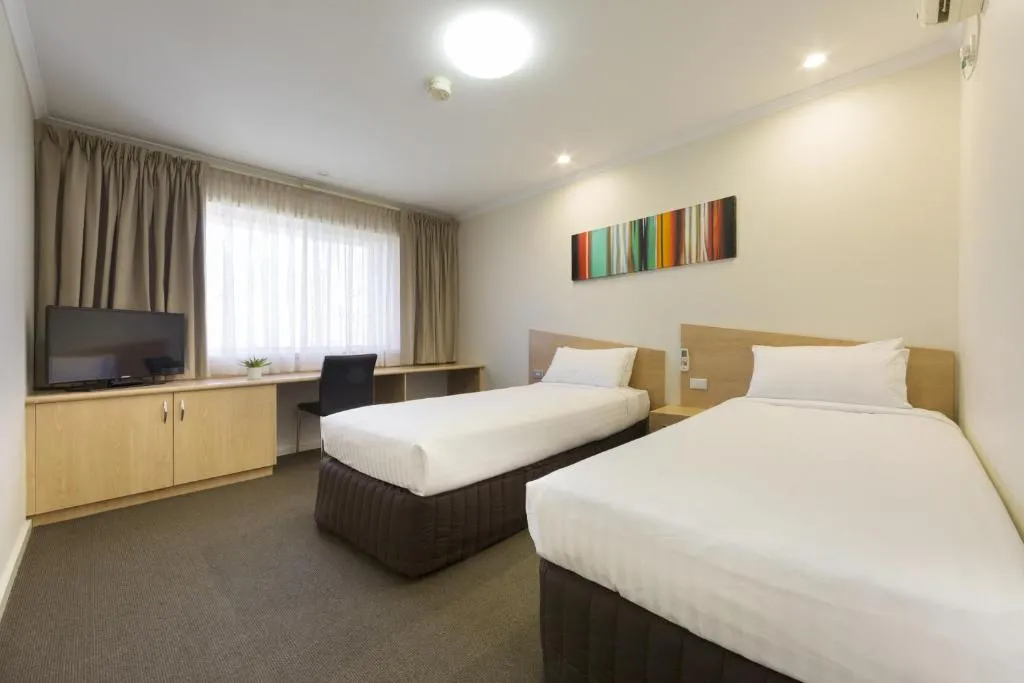 Image 4 of Ramada Encore Belconnen