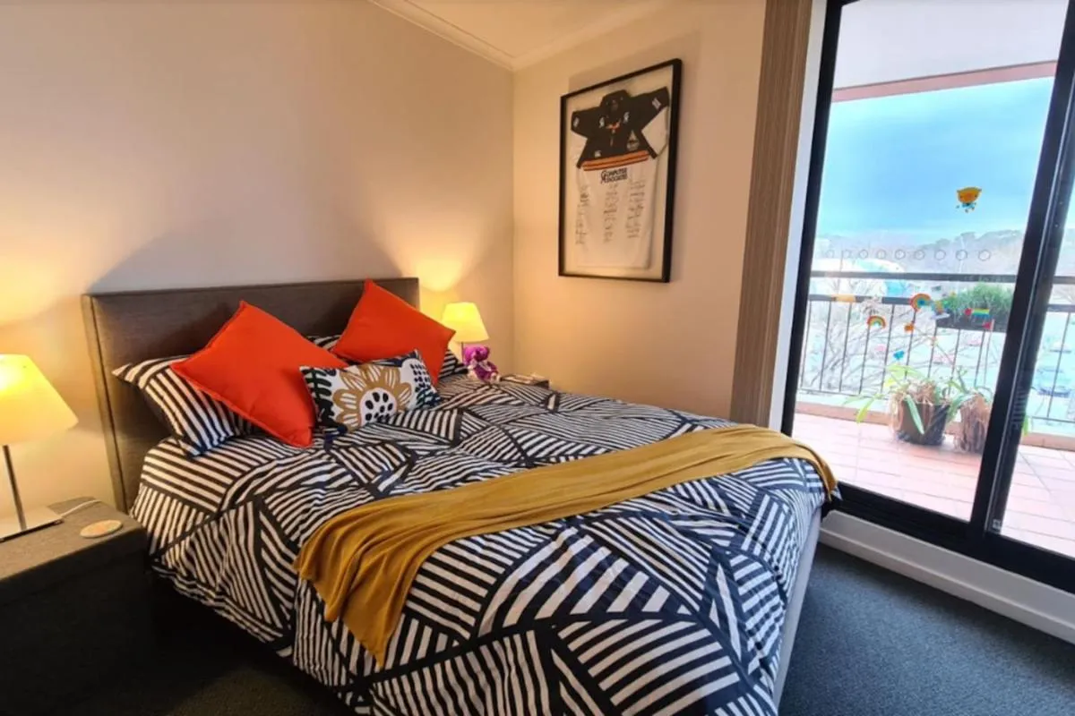 Image 5 of Stunning 2BR Apt in the Heart of Canberra City
