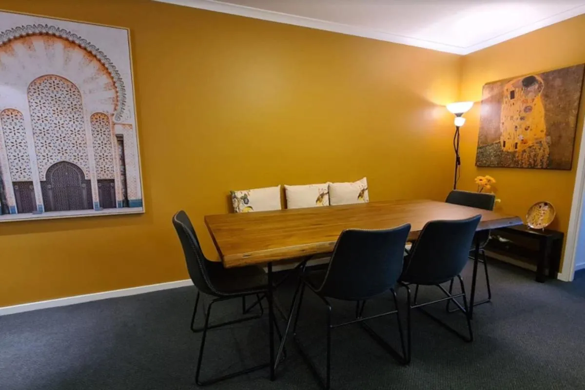 Image 3 of Stunning 2BR Apt in the Heart of Canberra City