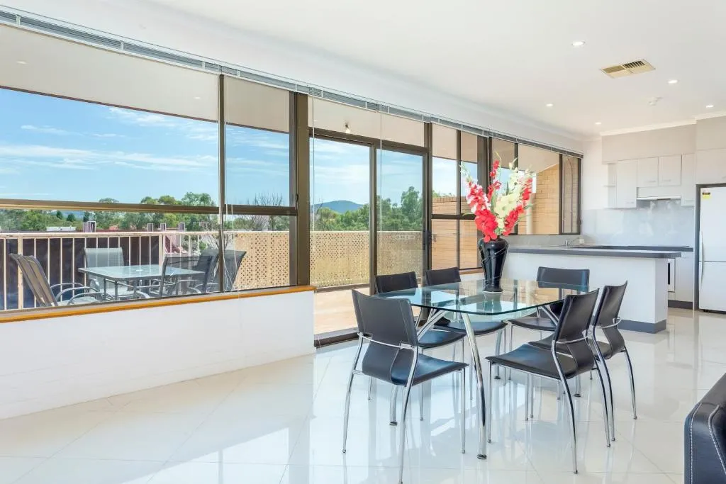 Image of Tuggeranong Short Stay #06C – Sleeps 6