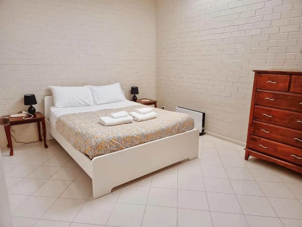 Image 2 of Tuggeranong Short Stay #09C – Sleeps 4