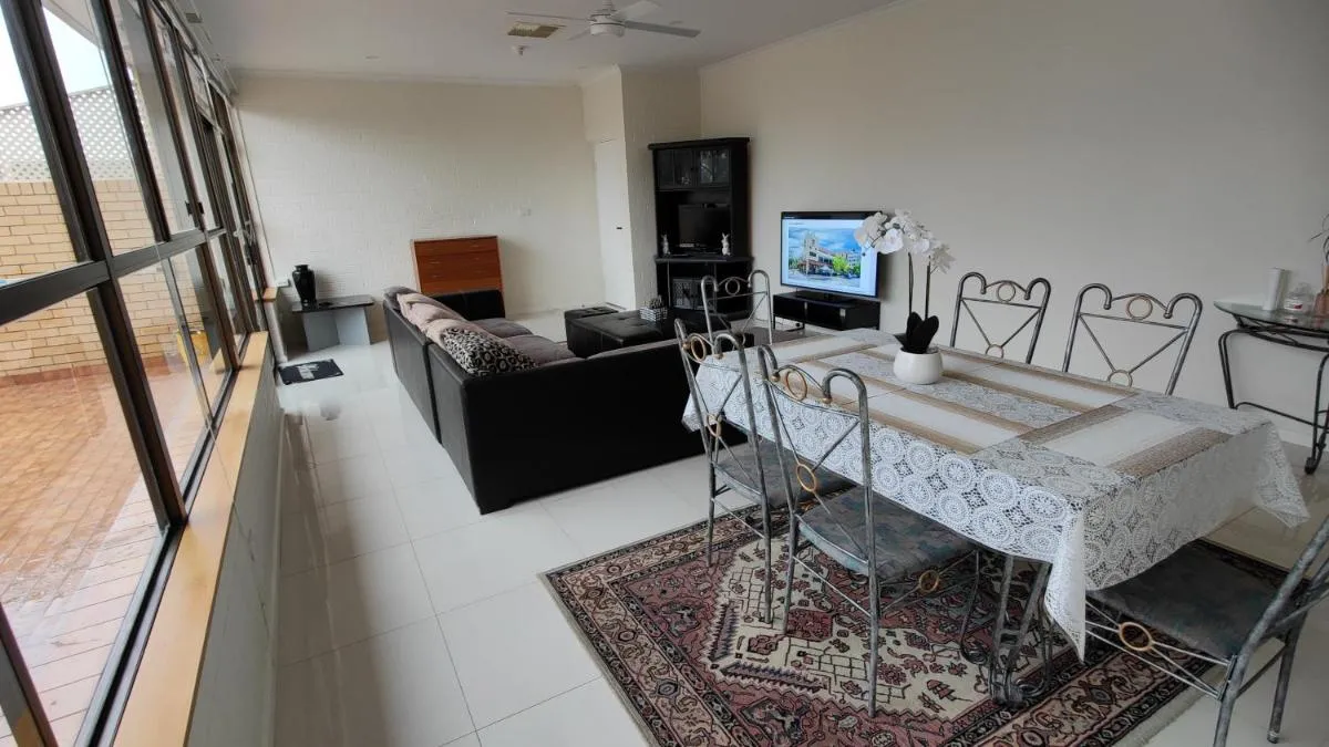 Image of Tuggeranong Short Stay #11C – Sleeps 8