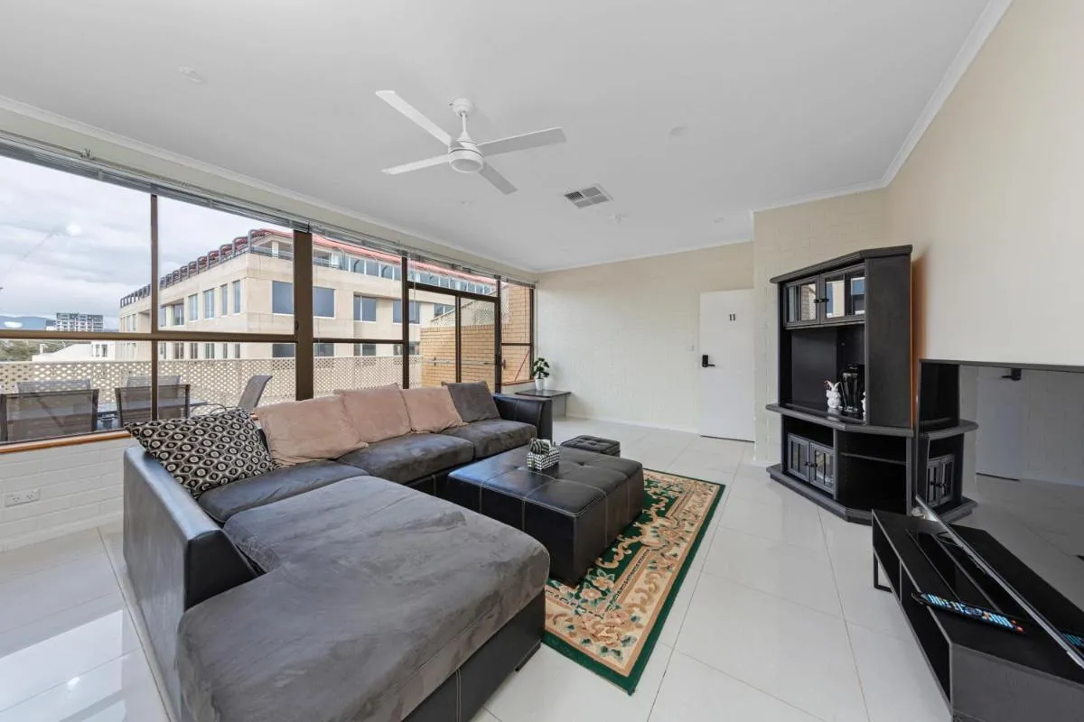Image 4 of Tuggeranong Short Stay #11C – Sleeps 8
