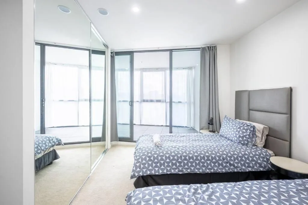 Image 5 of Two bedroom Apartment Next to Canberra Centre
