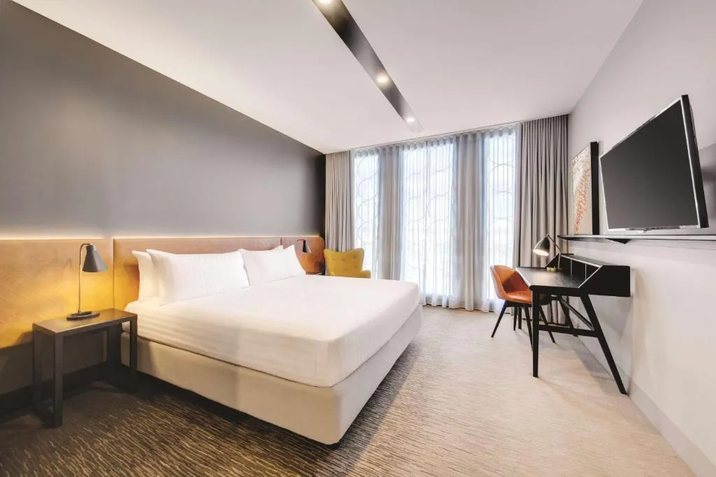 Image 2 of Vibe Hotel Canberra