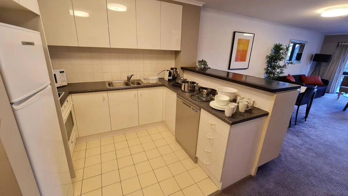 Image 2 of 1BR Executive Apartment in City Centre