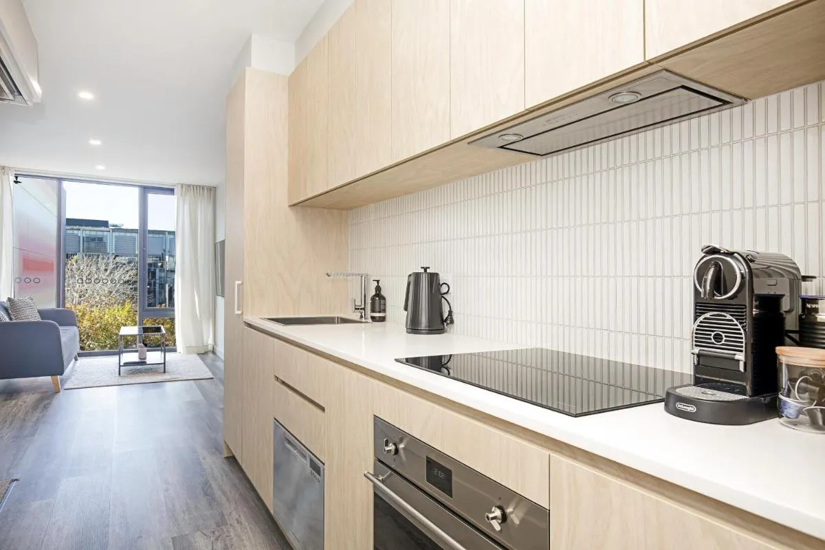 Image 6 of 1 bed luxury Braddon unit