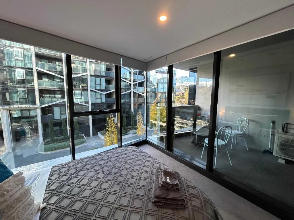 Image of 2BR-2BR-1Car-CBD-Pool-Shopping