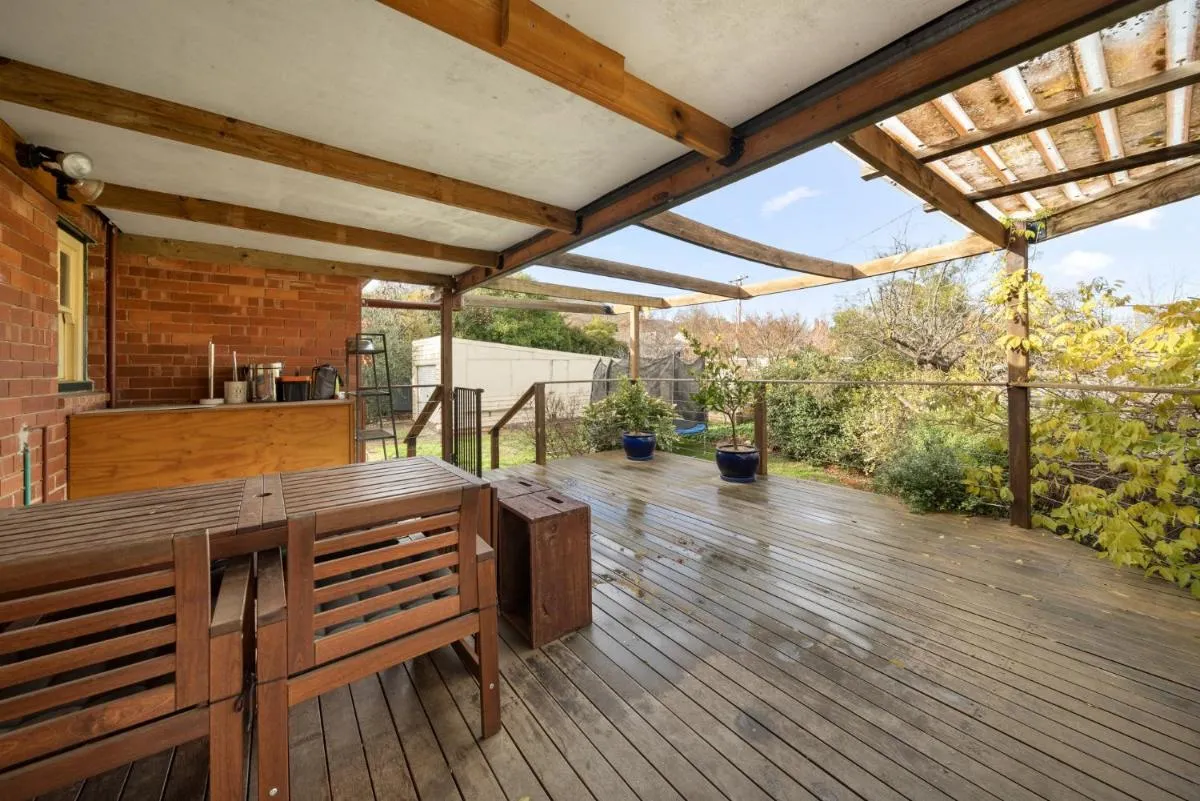 Image 5 of 3-Bed Family Haven with Garden & BBQ Area