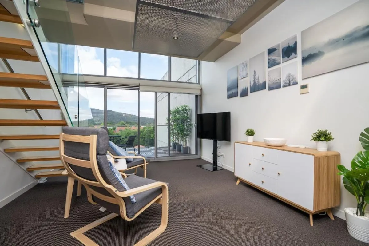 Image 5 of Bright Loft-Style Apartment with Gorgeous View – Hosted by CanStay