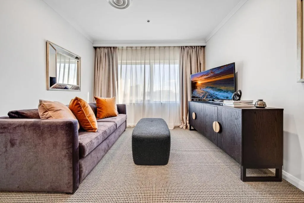 Image of Center 1-Bed with Sauna, Gym, BBQ & Parking