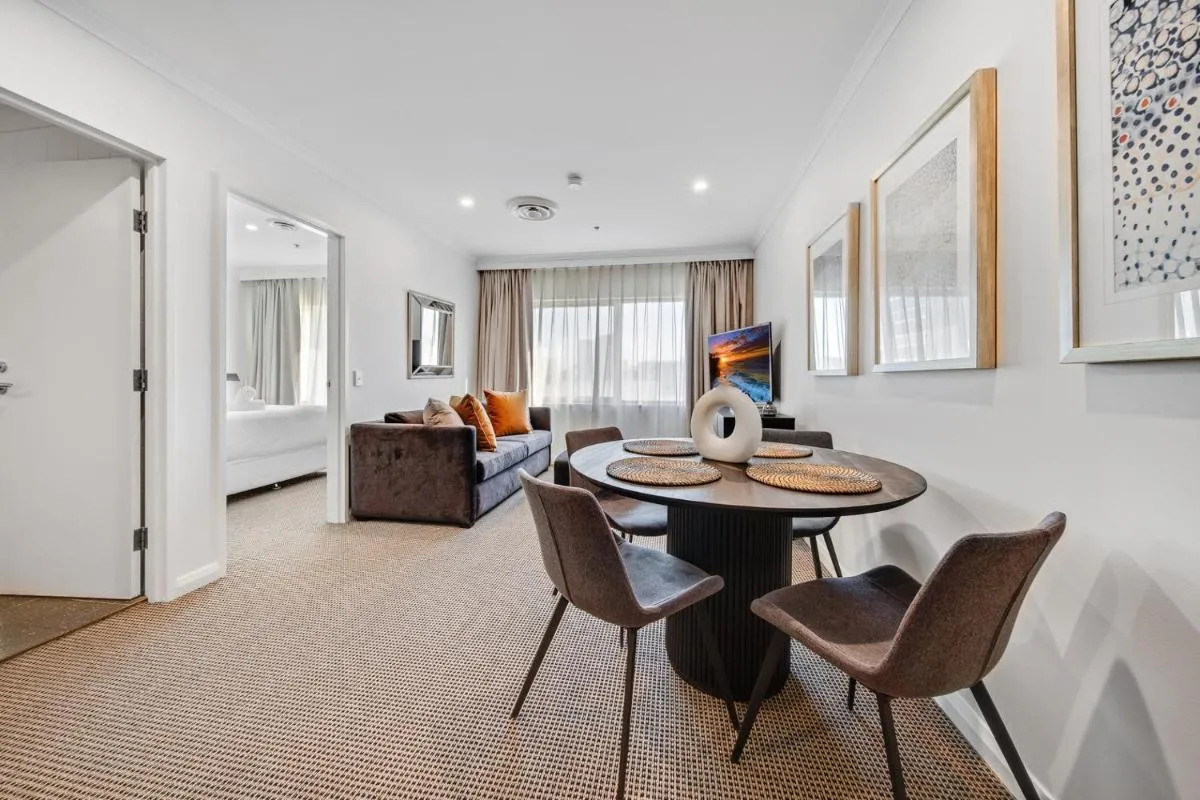 Image 6 of Center 1-Bed with Sauna, Gym, BBQ & Parking