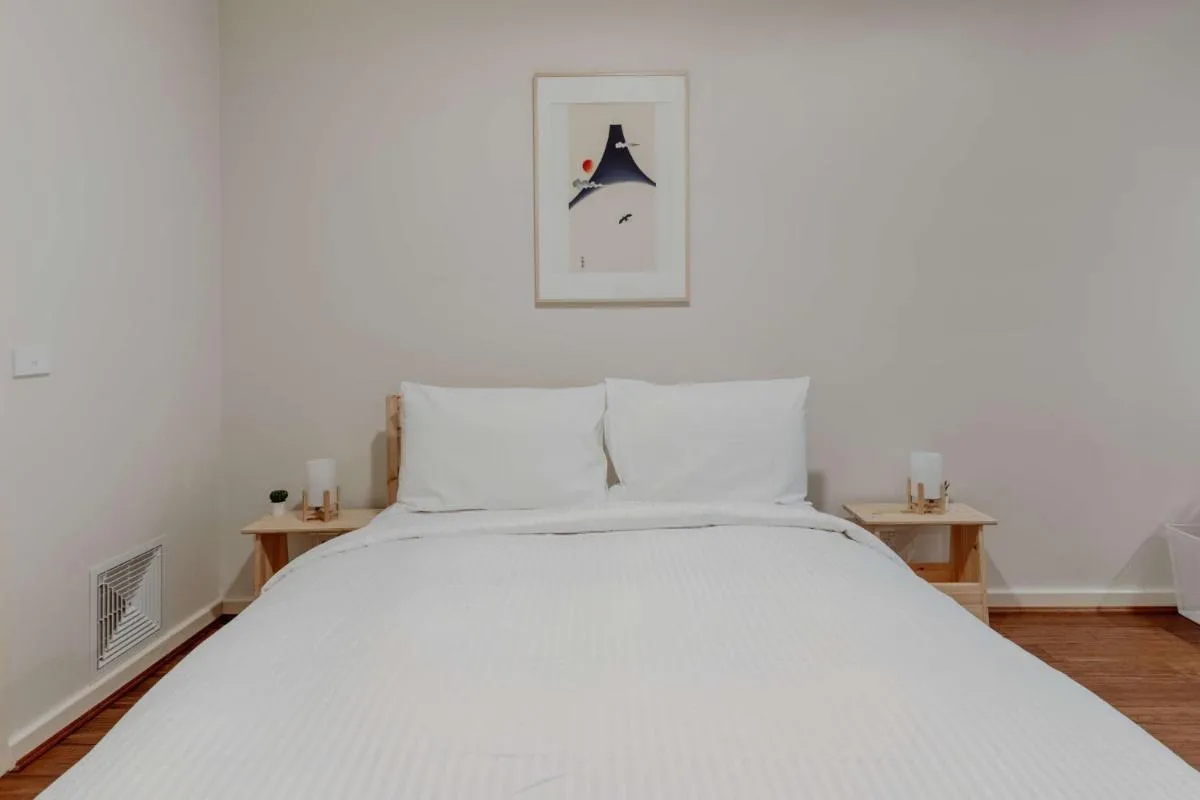 Image 5 of Central 2-Bed with Gym and Secure Parking