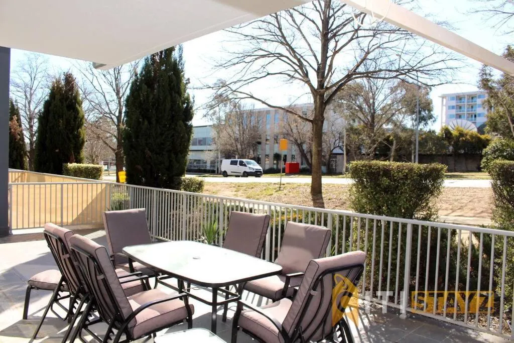 Image 5 of Comfortable & Spacious -2bd 2bth – Braddon