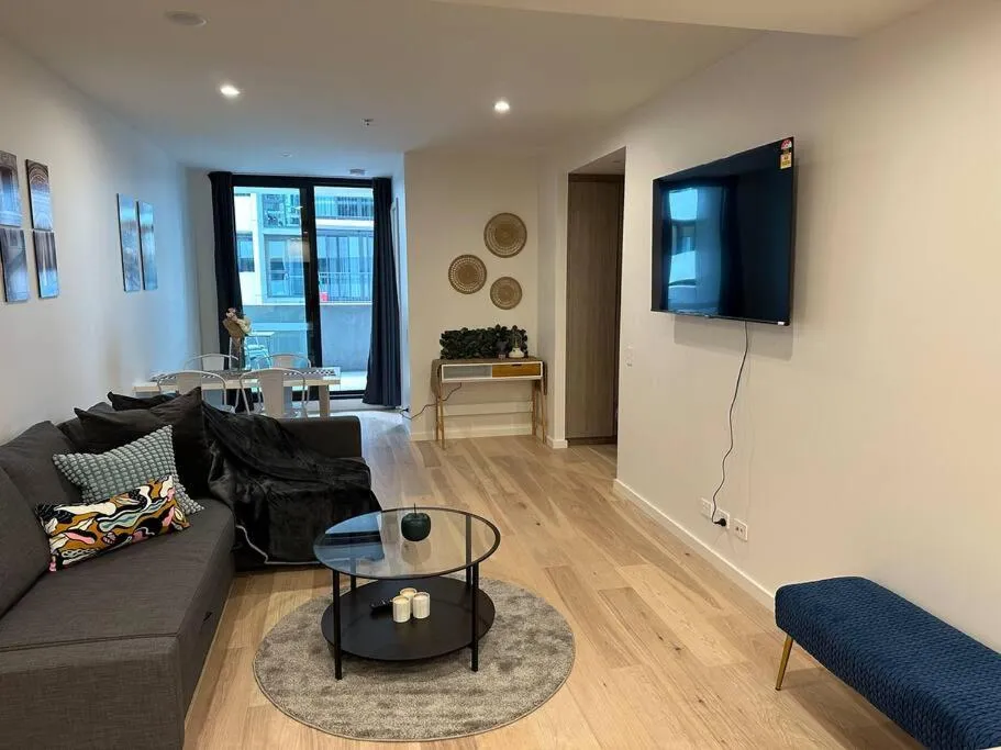 Image 4 of Comfy 1BR Apartment @Central City