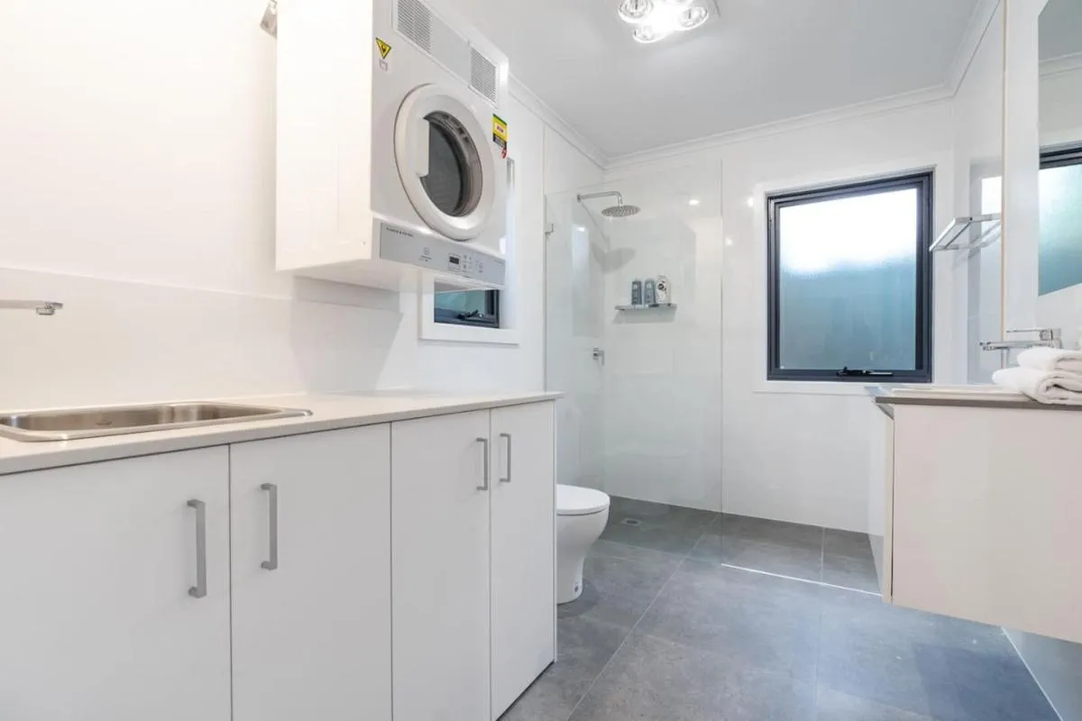 Image 2 of Cosy 1 BR unit in Ainslie – Hosted by CanStay