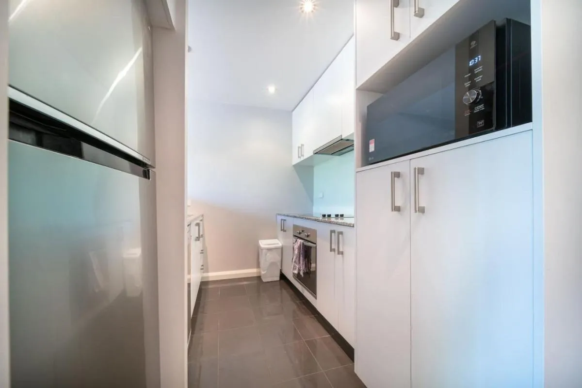 Image 1 of Cosy contemporary 1BR plus sofa bed – Hosted by CanStay