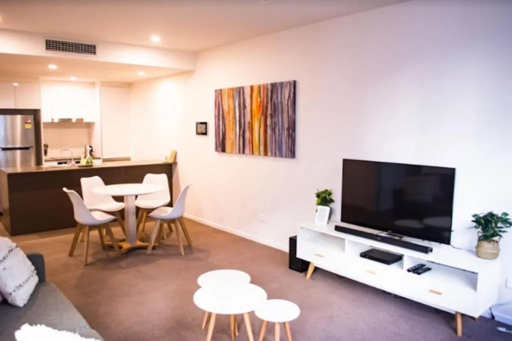 Image of Cosy getaway in the Heart of Braddon – Hosted by Canstay