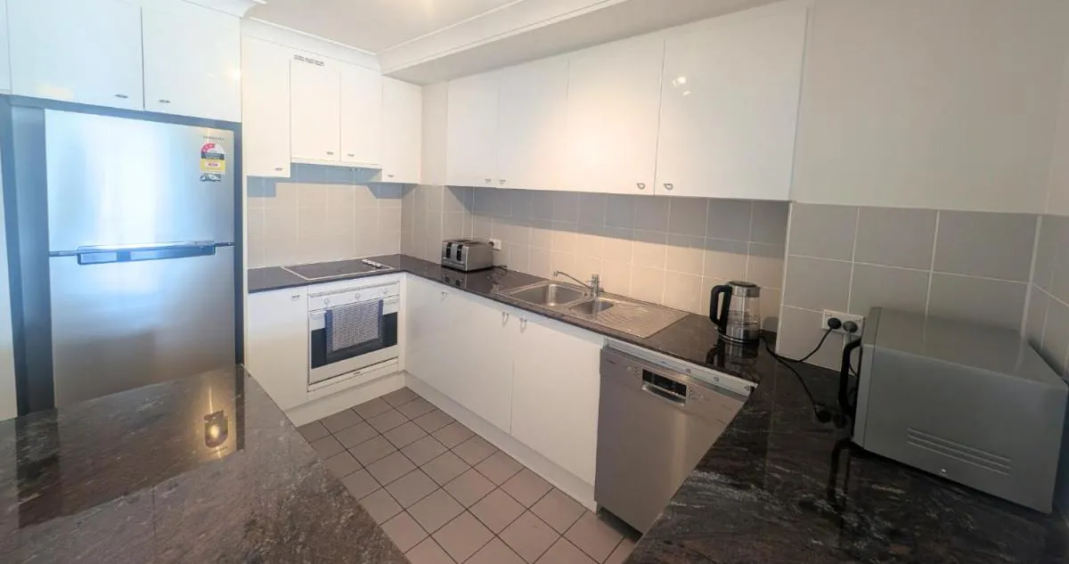 Image 3 of Dana-Central Apartment with Mount Ainslie Views