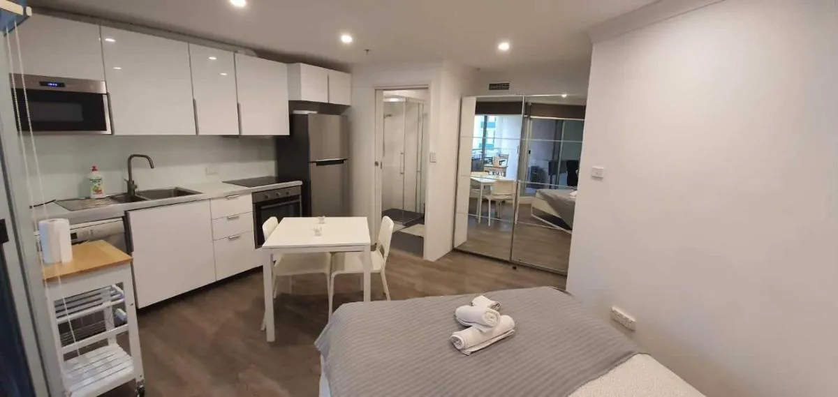 Image 2 of Dana-Cozy Studio with Shared Entry in the City