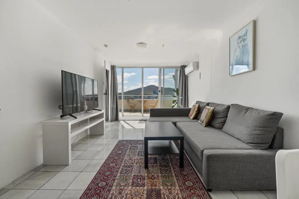 Image of Dana-Private Room in a shared duplex Apartment -3