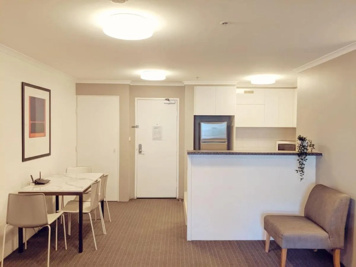 Image 2 of Exquisite Apartment at Citys Doorstep – Hosted by Canstay