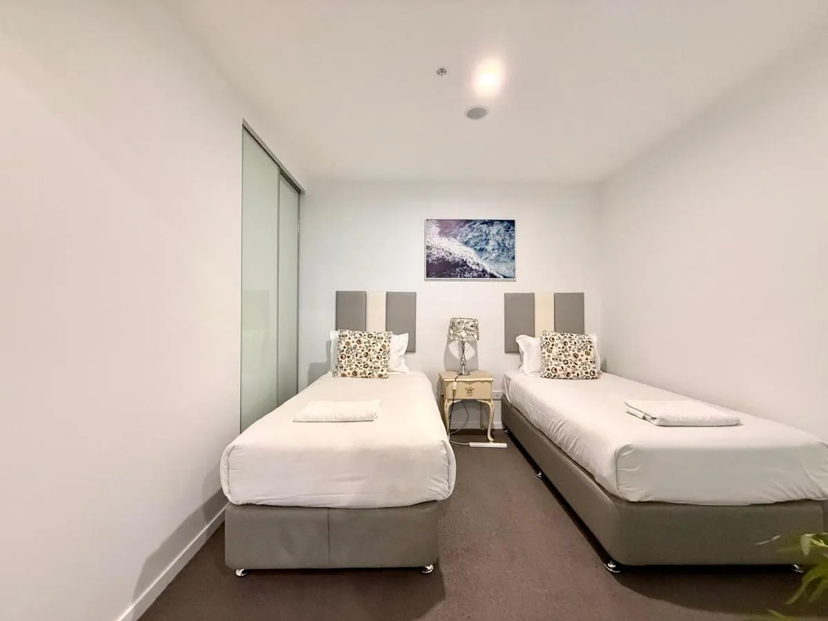 Image 1 of Heart of CBD Stylish 2BR Apt-Quiet-pool-view-BBQ