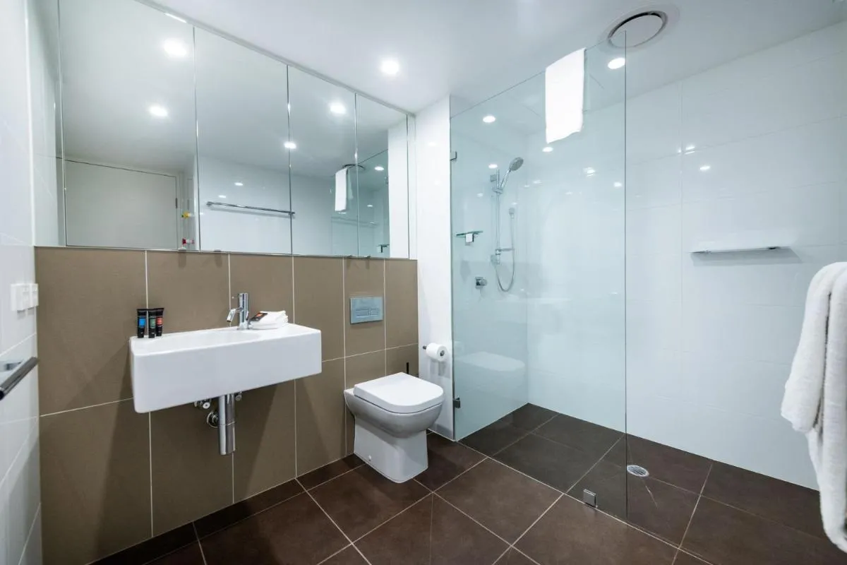 Image 2 of Jamieson – Lakeview Apt
