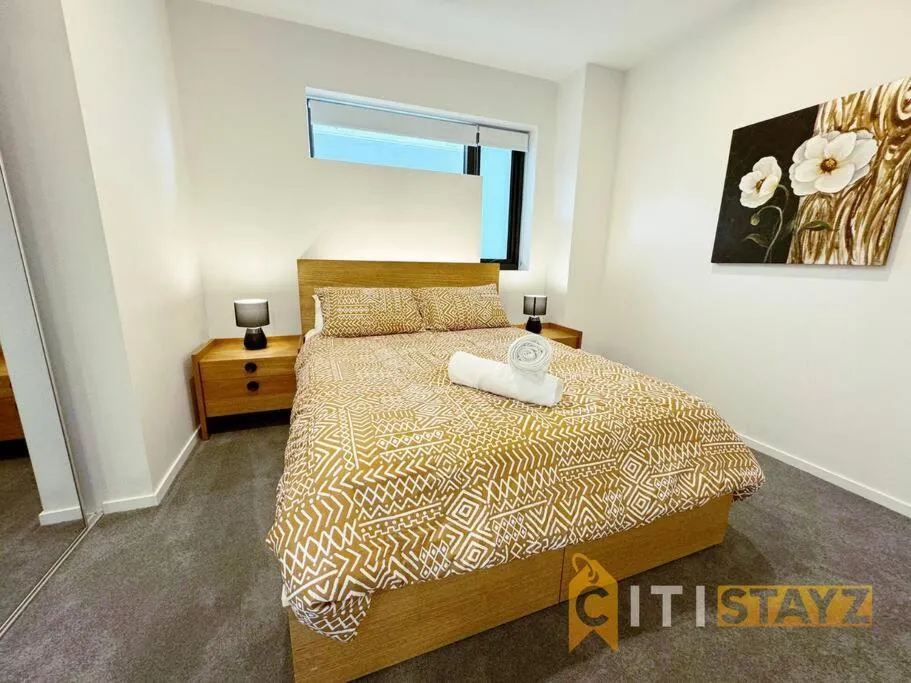 Image 1 of Lavish in Lyneham – 2BD 1Bth Apt