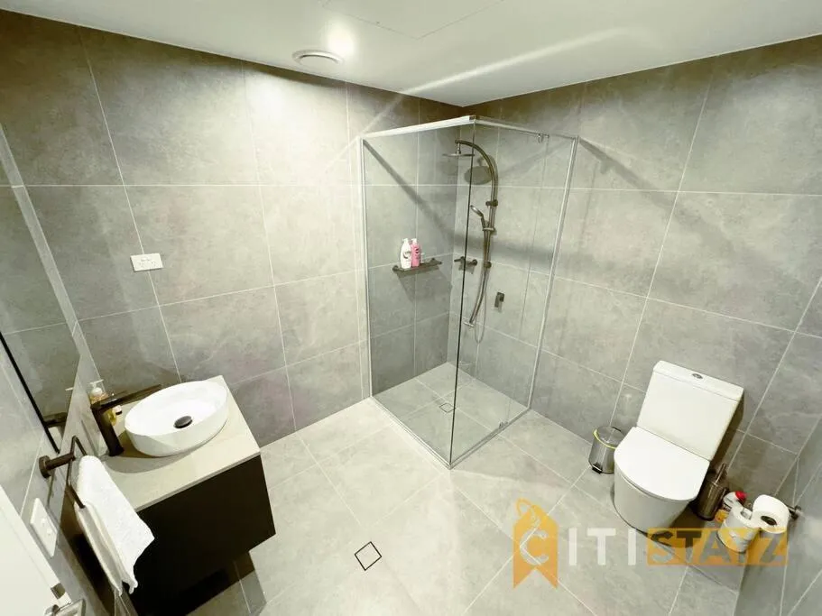 Image 2 of Lavish in Lyneham – 2BD 1Bth Apt