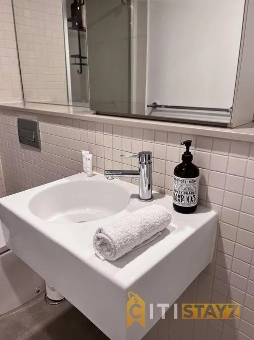 Image 5 of Magic at Midnight – Braddon CBD – 1 Bd 1bth Apt