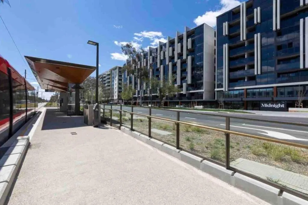 Image 6 of Midnight Luxe 1BR Apartment in the heart of Braddon Views from L7 Pool Sauna Gym Secure Parking Wifi Wine