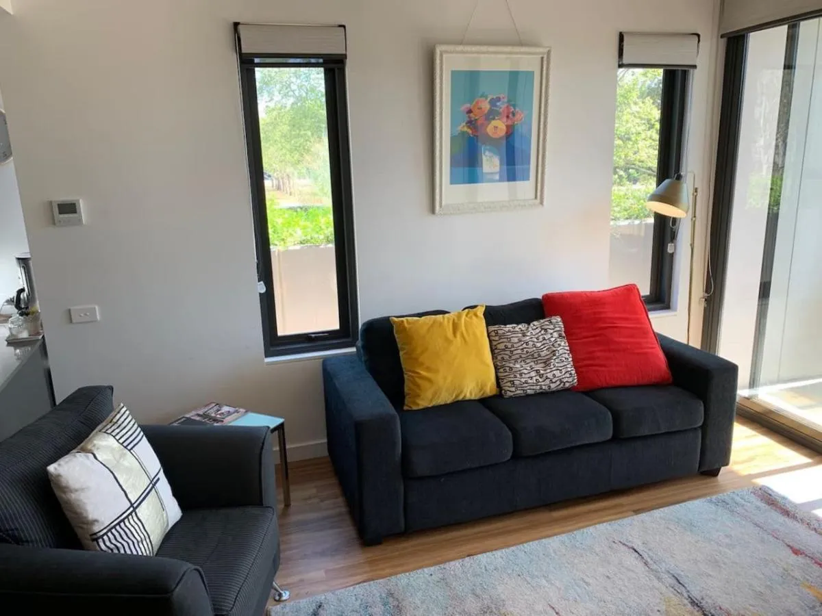 Image 4 of Modern Apartment – Prime Location with Heated Pool – Hosted by Canstay
