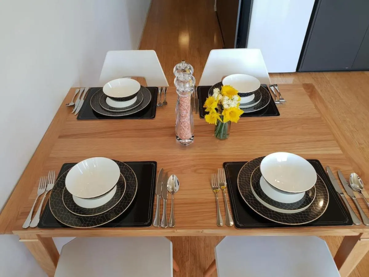 Image 5 of Modern Apartment – Prime Location with Heated Pool – Hosted by Canstay