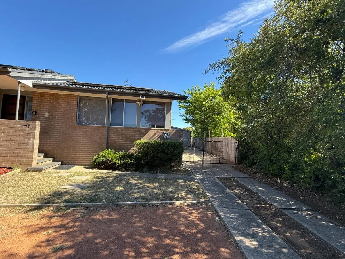 Image 5 of Page 3BR House