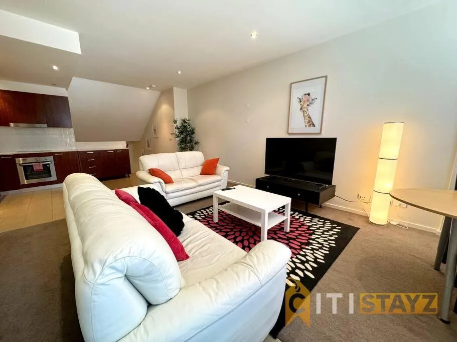 Image of Pretty Penthouse – Close to ANU